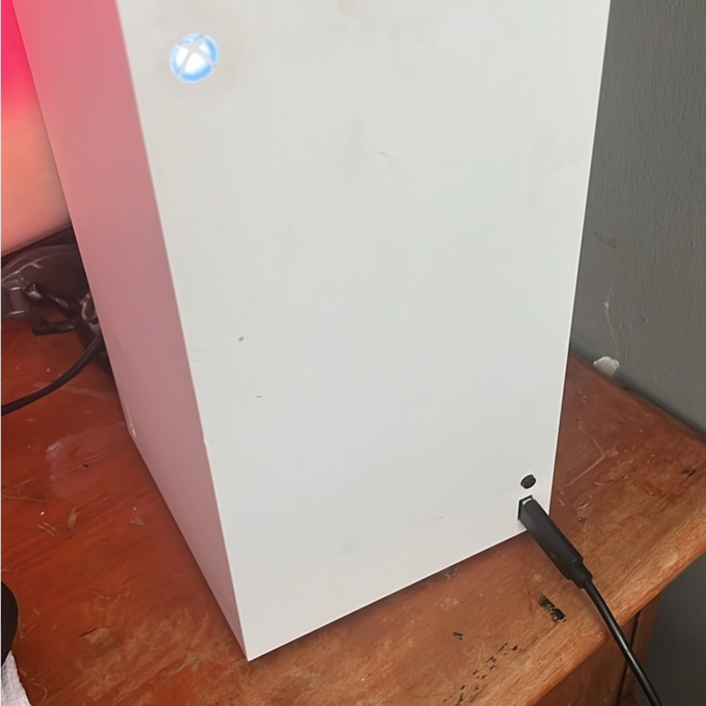 Xbox series x digital basically brand new